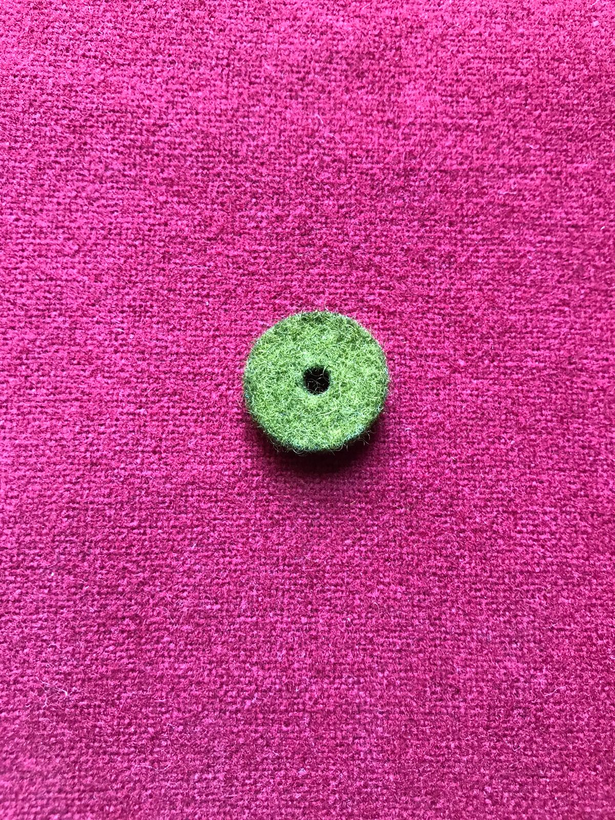 RONDANAS DE PULSACI&oacute;N DE FIELTRO VERDE, CALIBRE MEDIANO